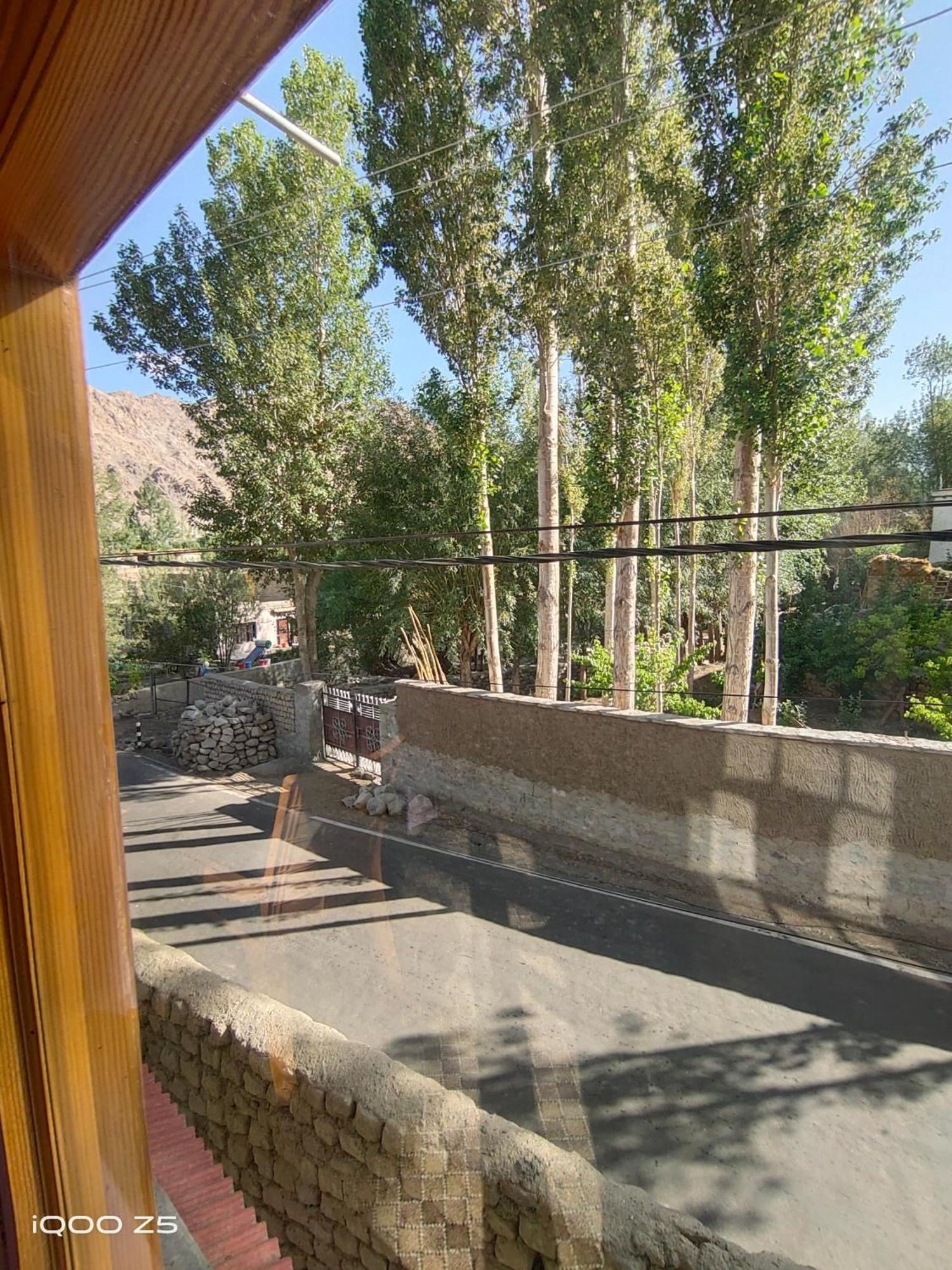 Bed and Breakfast Hidden Leaf Leh Zimmer foto